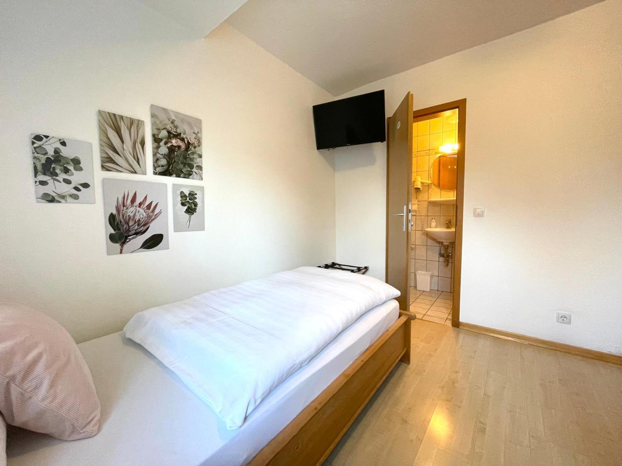 Hotel-Pension Hommen コブレンツ エクステリア 写真